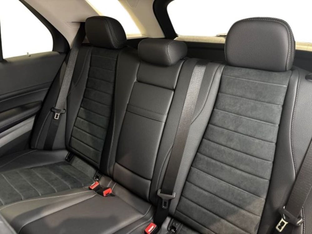 Mercedes-Benz GLE SUV nuova a Bologna (9)