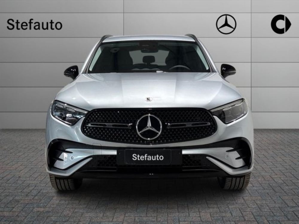 Mercedes-Benz GLC nuova a Bologna (4)