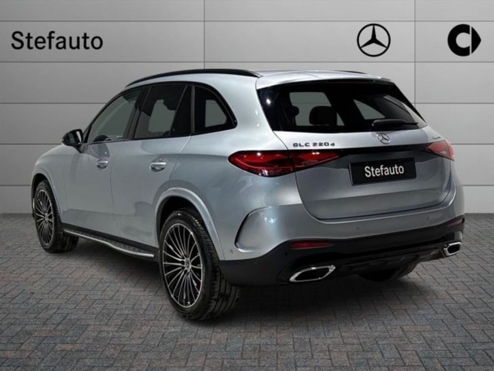 Mercedes-Benz GLC nuova a Bologna (5)