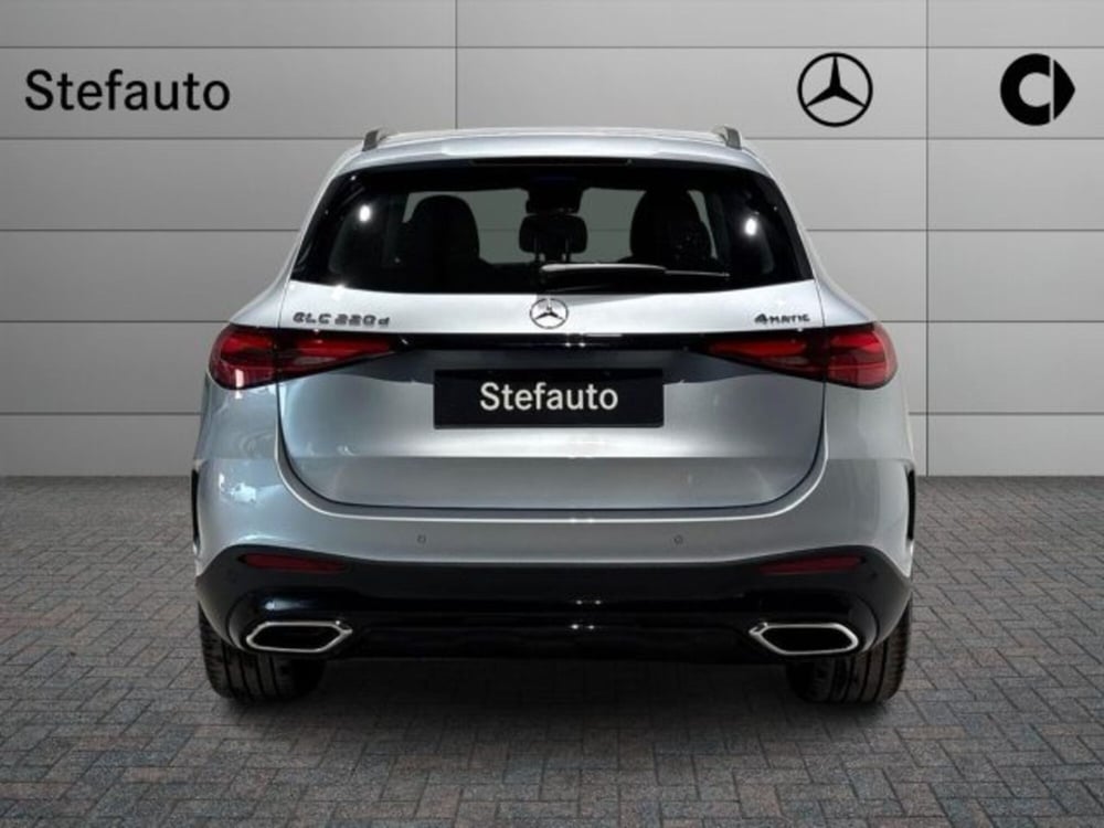 Mercedes-Benz GLC nuova a Bologna (6)