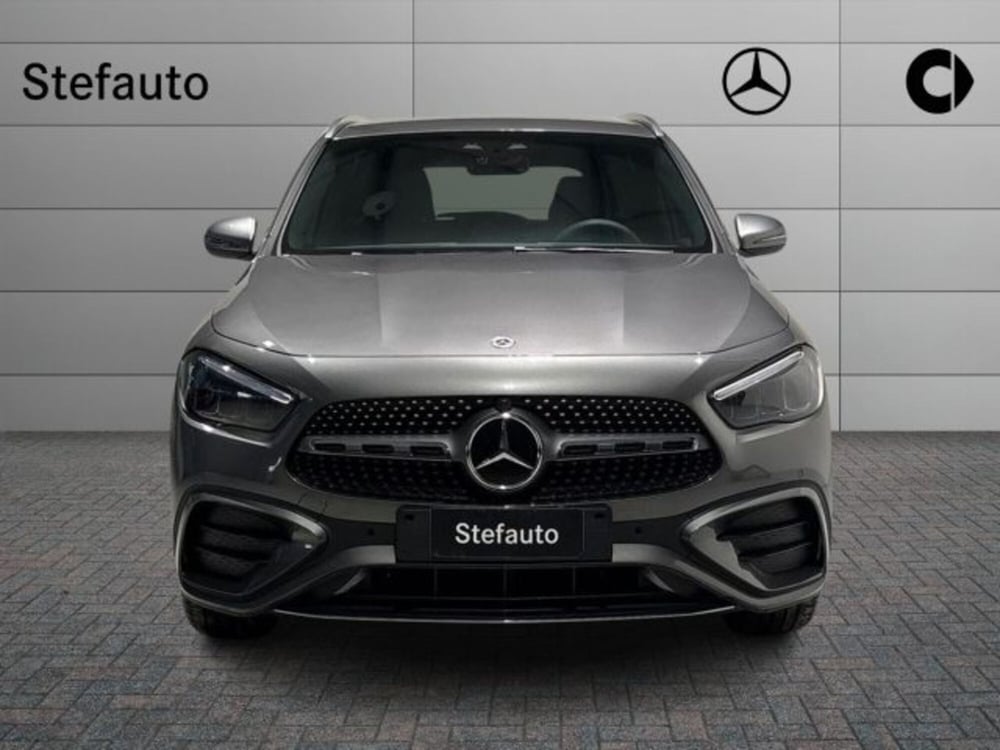 Mercedes-Benz GLA SUV nuova a Bologna (4)