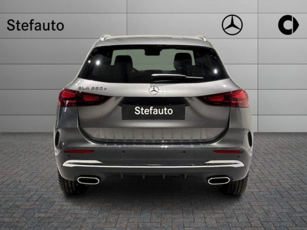 Mercedes-Benz GLA SUV nuova a Bologna (6)