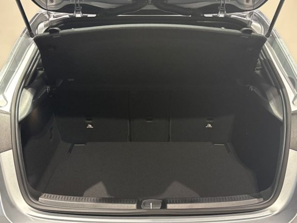 Mercedes-Benz Classe A nuova a Bologna (7)