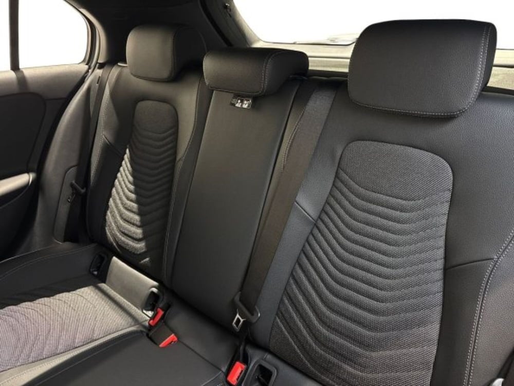 Mercedes-Benz Classe A nuova a Bologna (9)
