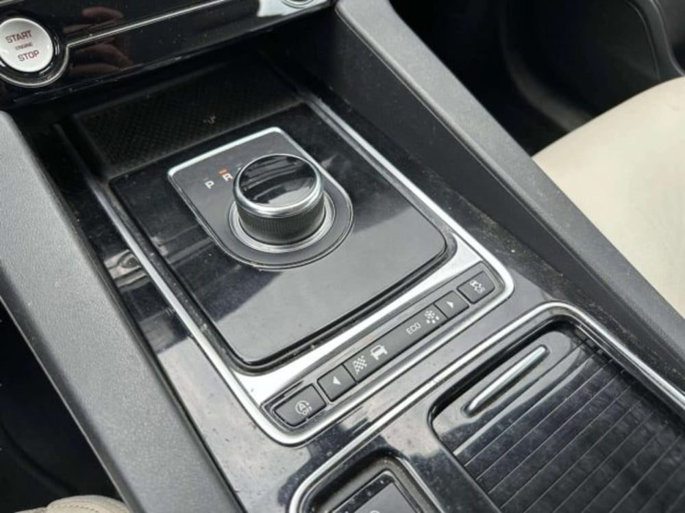 Jaguar F-Pace usata a Siena (13)