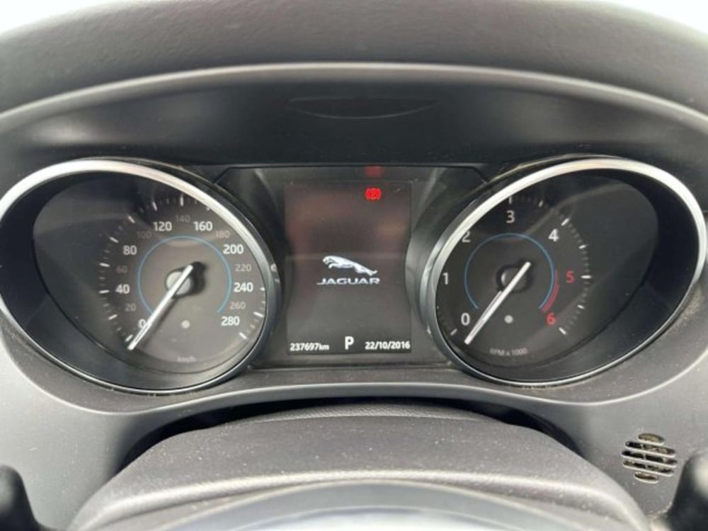 Jaguar F-Pace usata a Siena (14)