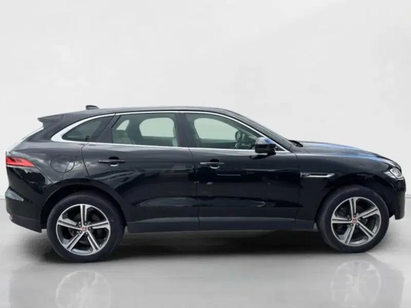 Jaguar F-Pace usata a Siena (6)