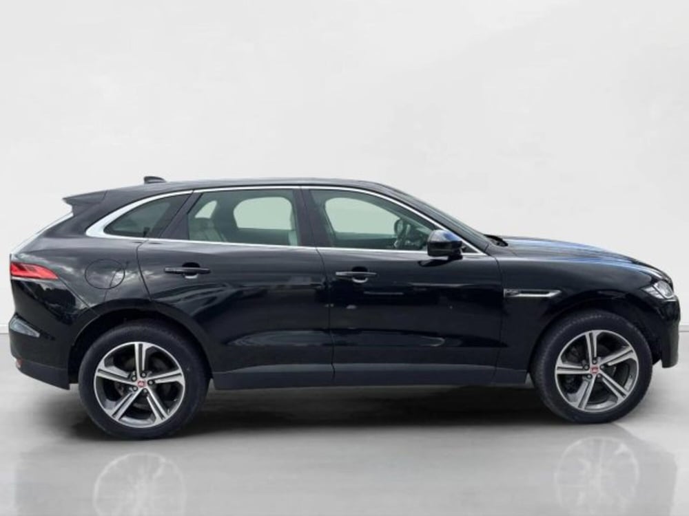 Jaguar F-Pace usata a Siena (6)