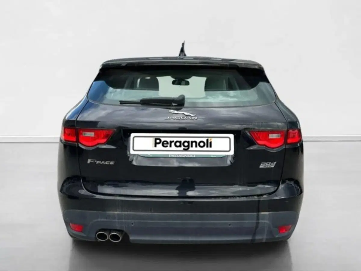 Jaguar F-Pace usata a Siena (7)