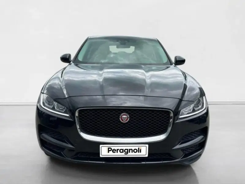 Jaguar F-Pace usata a Siena (8)