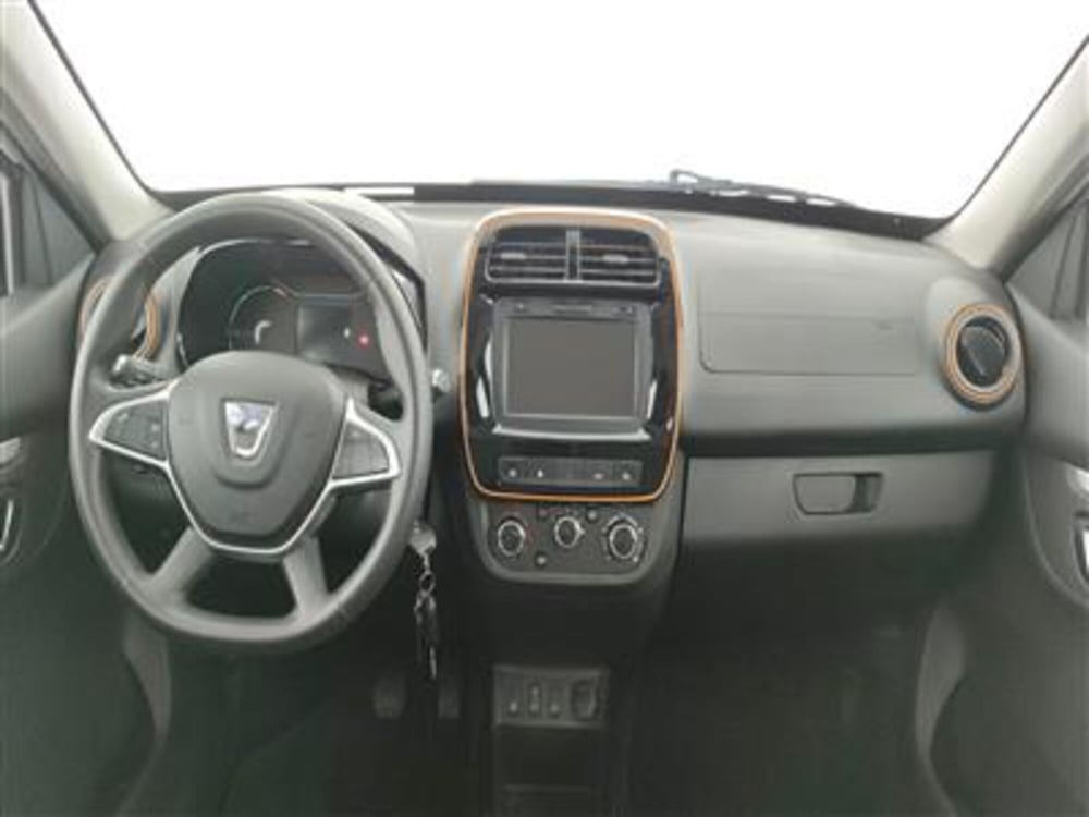 Dacia Spring usata a Bari (15)