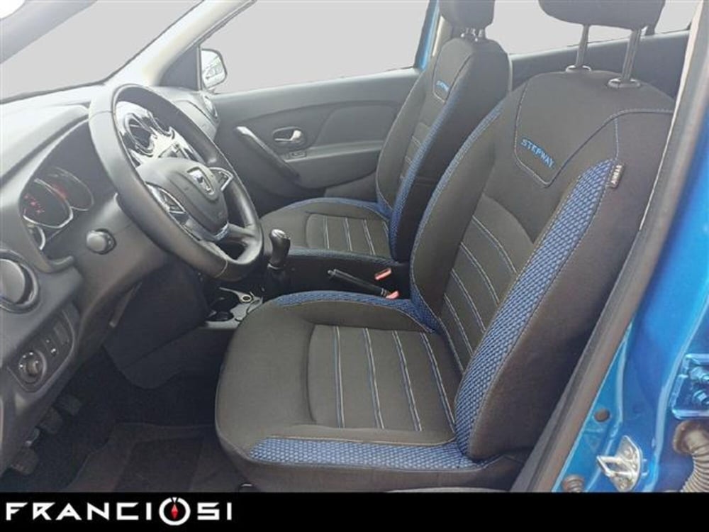 Dacia Sandero usata a Modena (5)