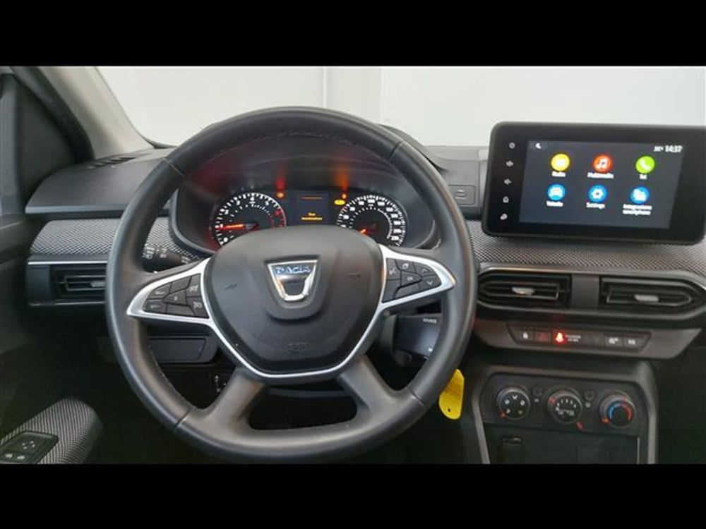 Dacia Sandero usata a Asti (11)