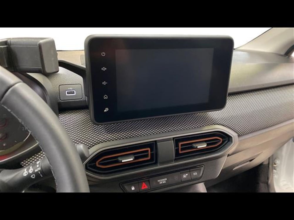 Dacia Sandero usata a Vicenza (12)
