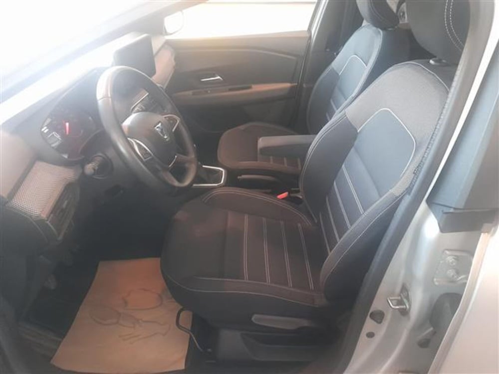 Dacia Jogger usata a Cremona (14)