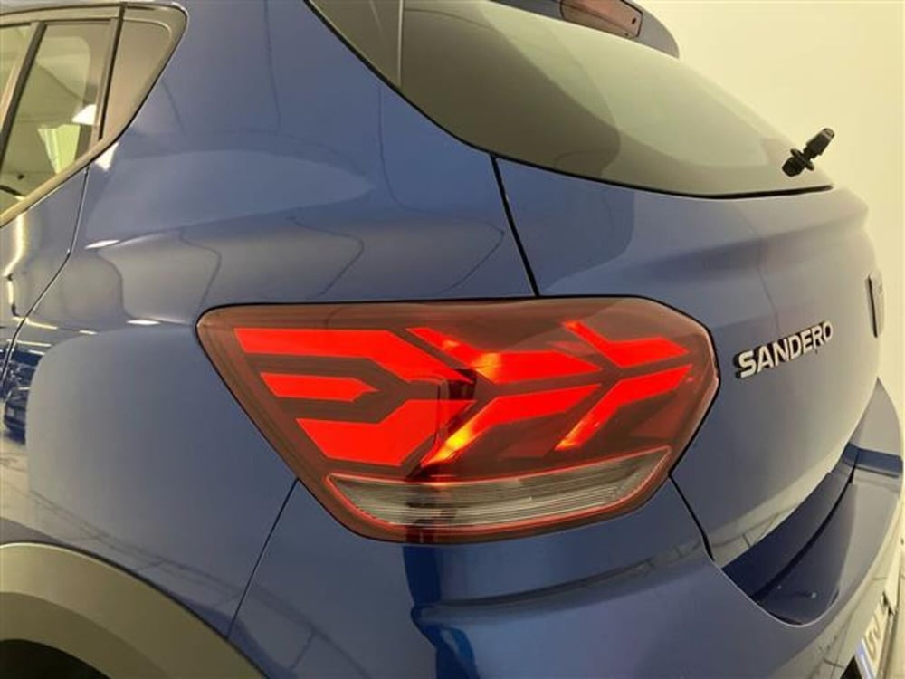 Dacia Sandero usata a Como (7)