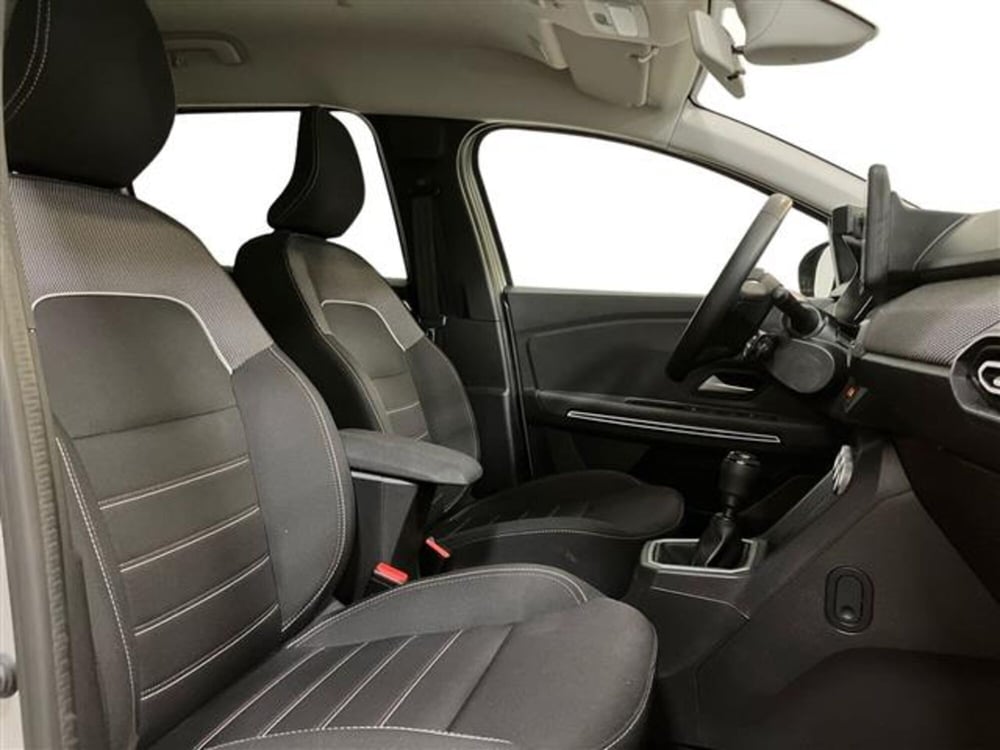Dacia Jogger usata a Como (11)