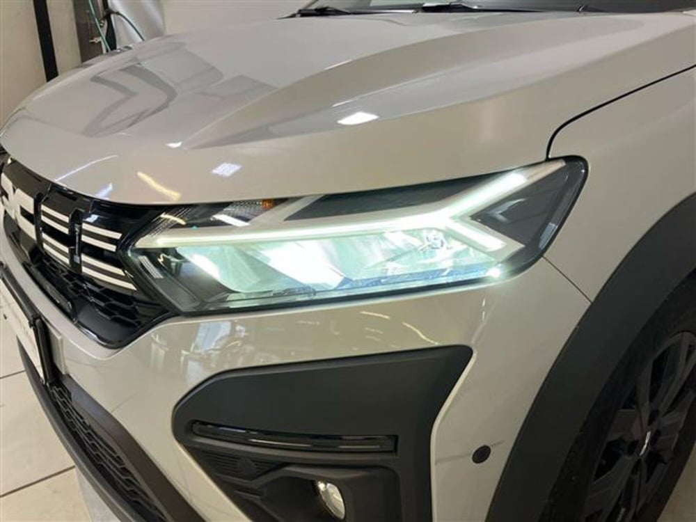 Dacia Jogger usata a Como (6)