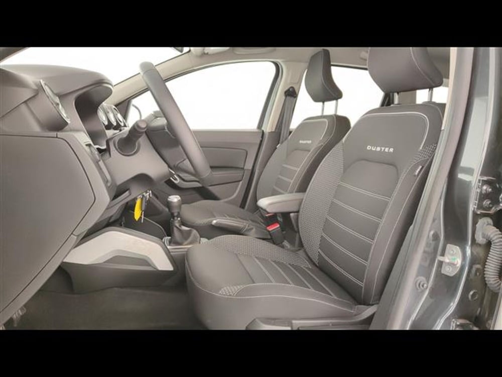 Dacia Duster usata a Milano (10)
