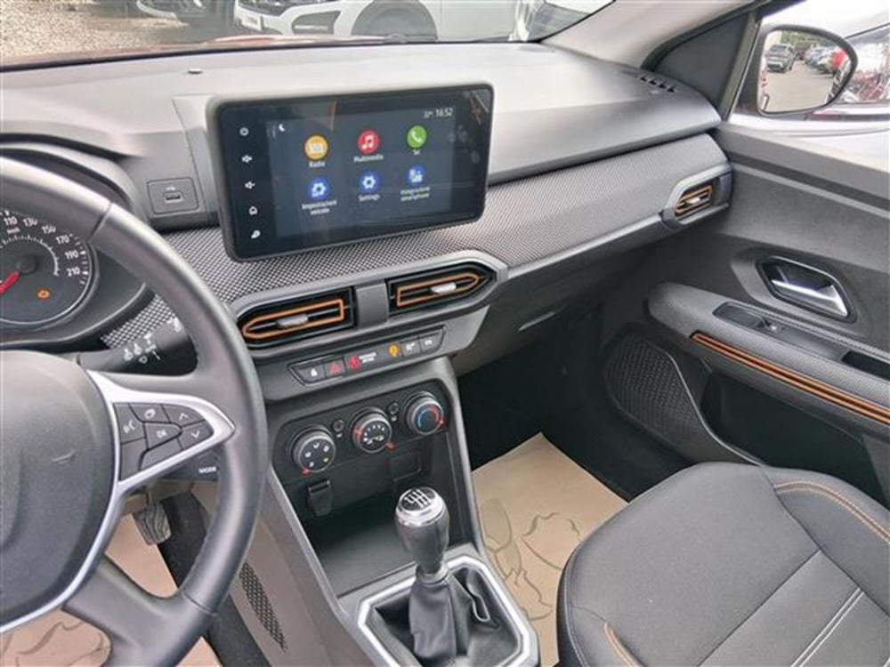 Dacia Sandero usata a Firenze (9)