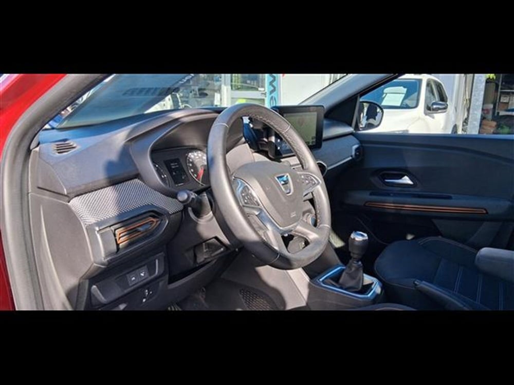Dacia Sandero usata a Firenze (7)