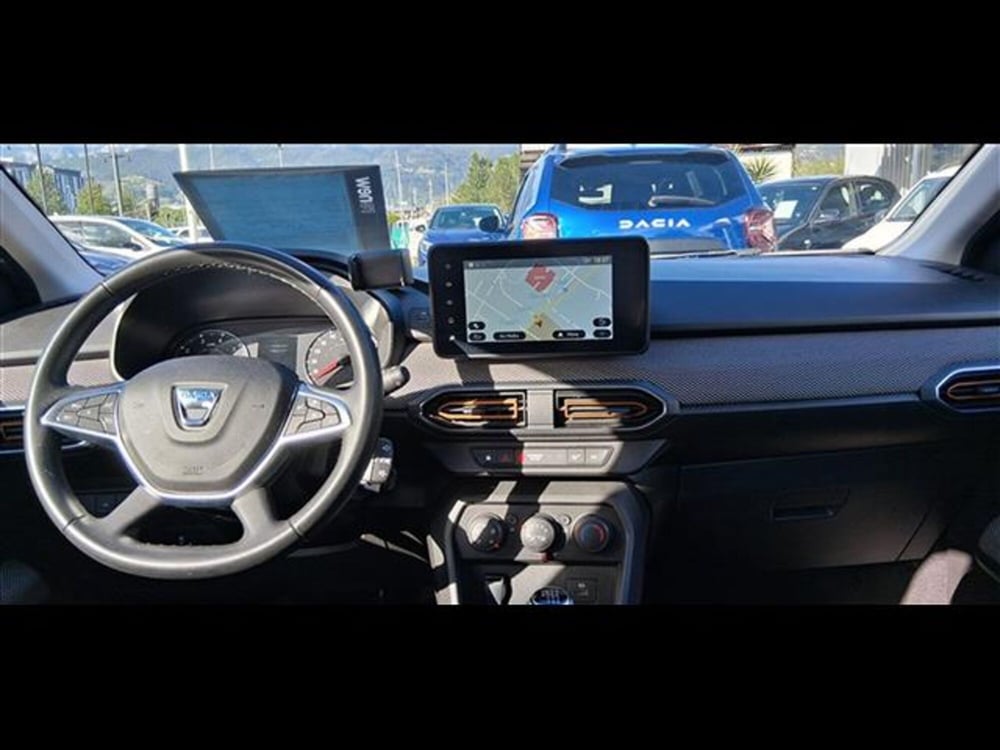 Dacia Sandero usata a Firenze (8)