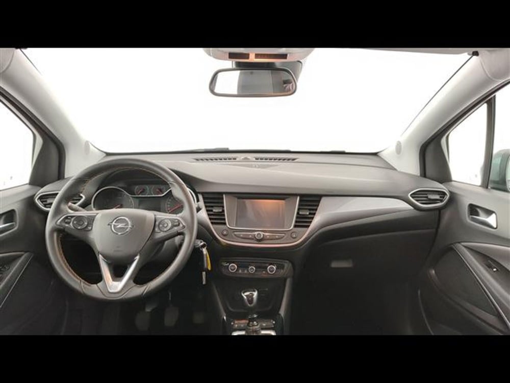 Opel Crossland X usata a Milano (12)