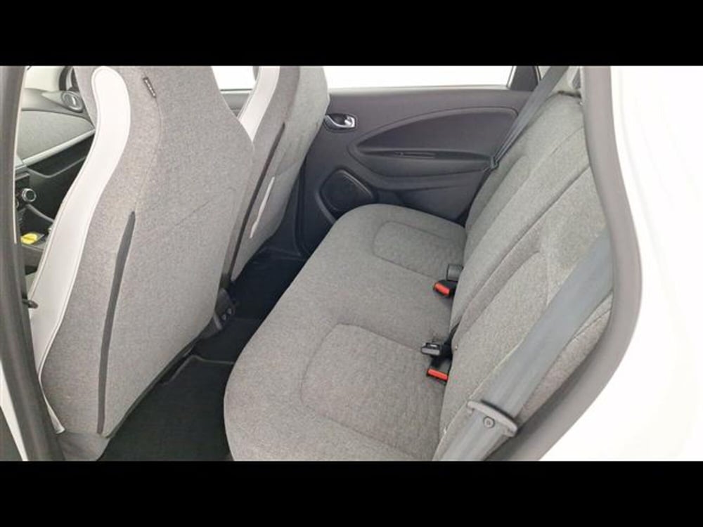Renault Zoe usata a Milano (15)