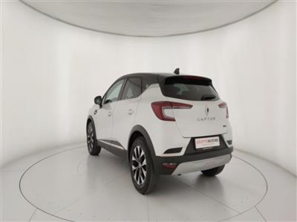 Renault Captur usata a Bari (5)