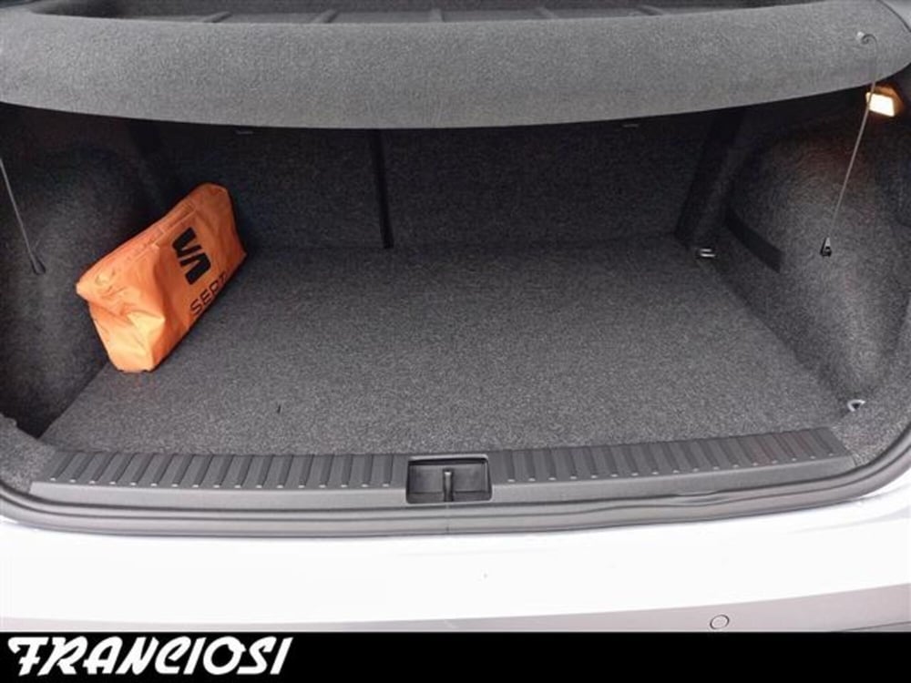 SEAT Arona usata a Modena (12)