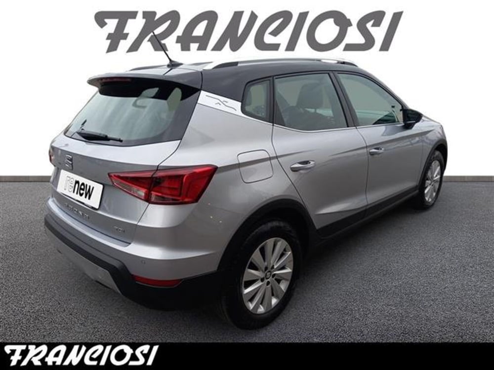 SEAT Arona usata a Modena (3)