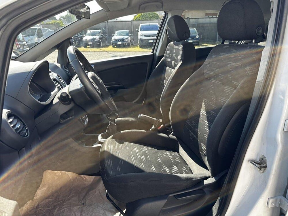 Opel Corsa usata a Torino (9)