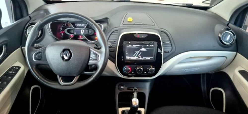 Renault Captur usata a Oristano (11)