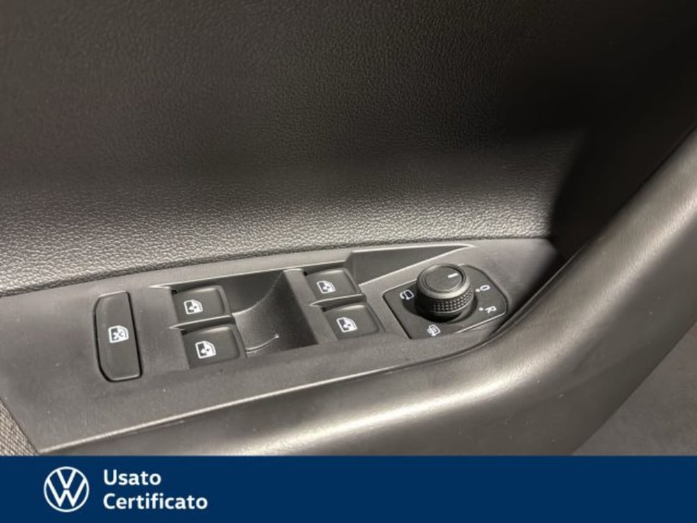 Volkswagen Polo nuova a Vicenza (15)