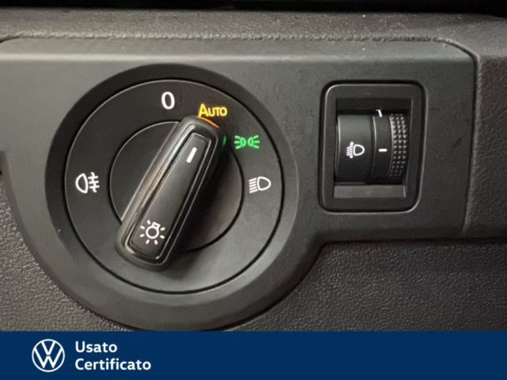Volkswagen T-Cross usata a Vicenza (15)