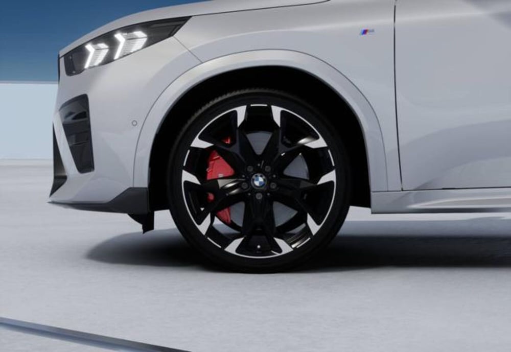 BMW X2 nuova a Modena (8)