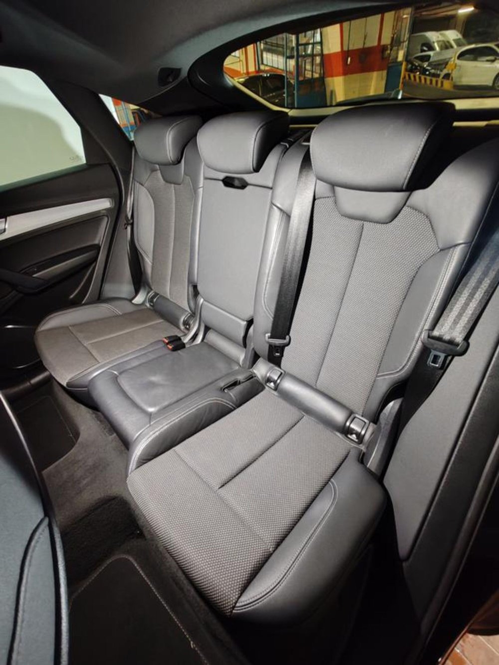 Audi Q5 Sportback usata a Torino (18)