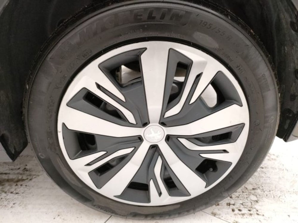 Peugeot 208 usata a Torino (17)