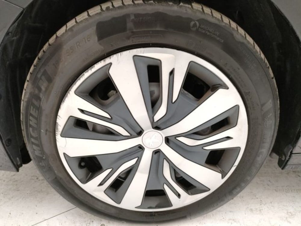 Peugeot 208 usata a Torino (9)