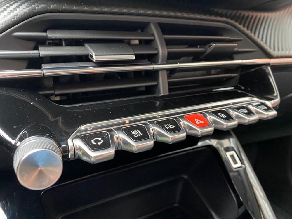 Peugeot 208 usata a Torino (11)