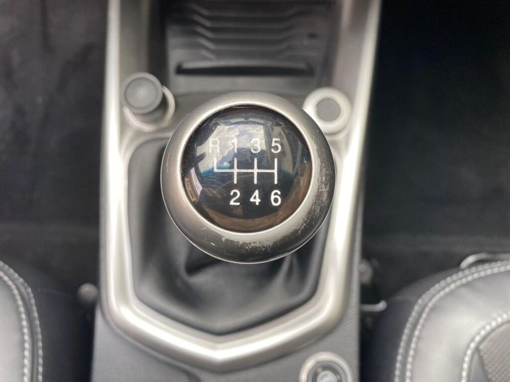 Ssangyong Tivoli usata a Torino (12)