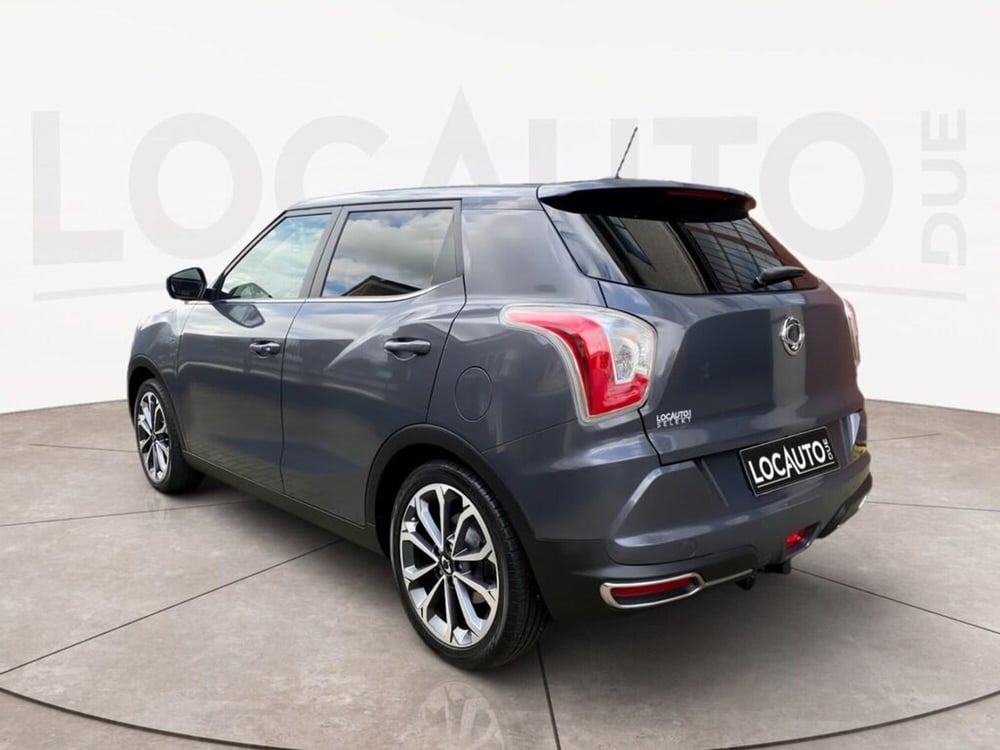 Ssangyong Tivoli usata a Torino (5)