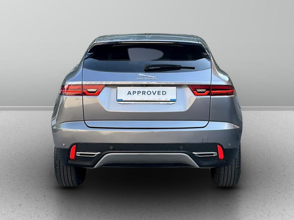 Jaguar E-Pace usata a Varese (7)
