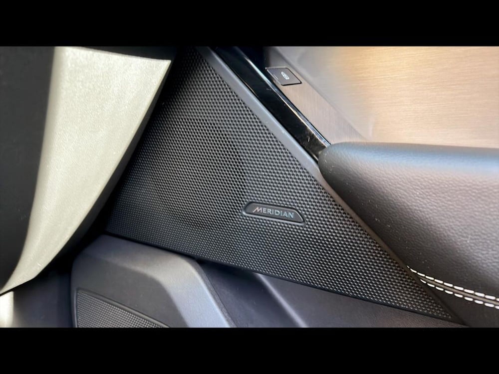 Land Rover Range Rover Velar usata a Varese (14)