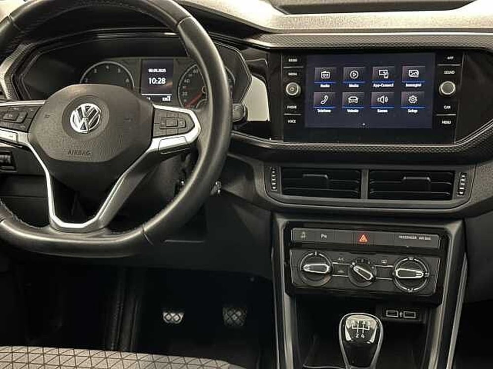 Volkswagen T-Cross usata a Macerata (20)