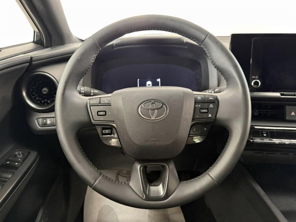 Toyota Toyota C-HR usata a Monza e Brianza (7)