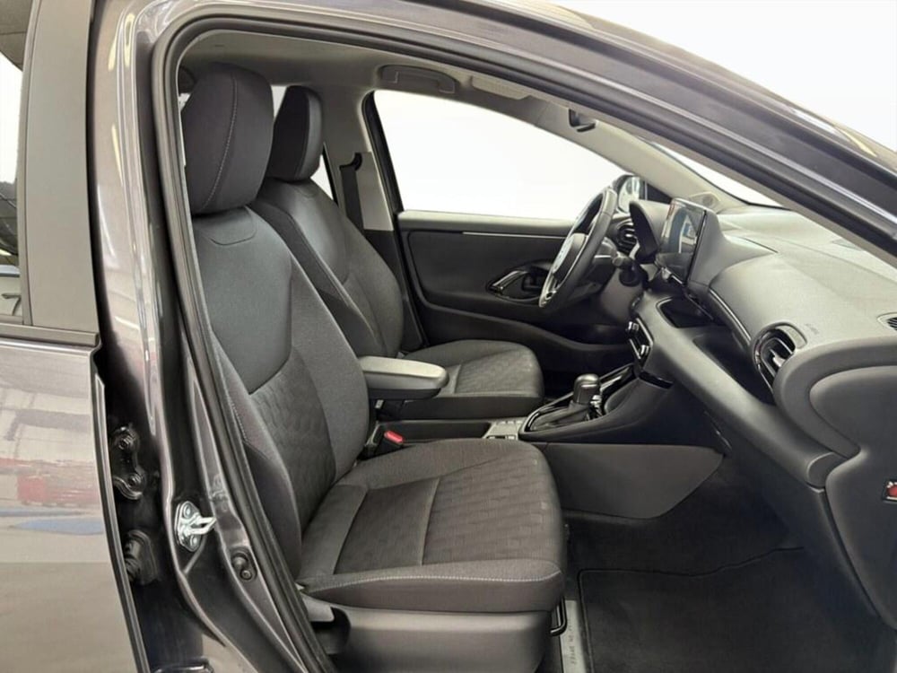 Toyota Yaris Cross usata a Monza e Brianza (9)