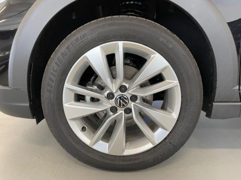Volkswagen Taigo nuova a Cuneo (8)