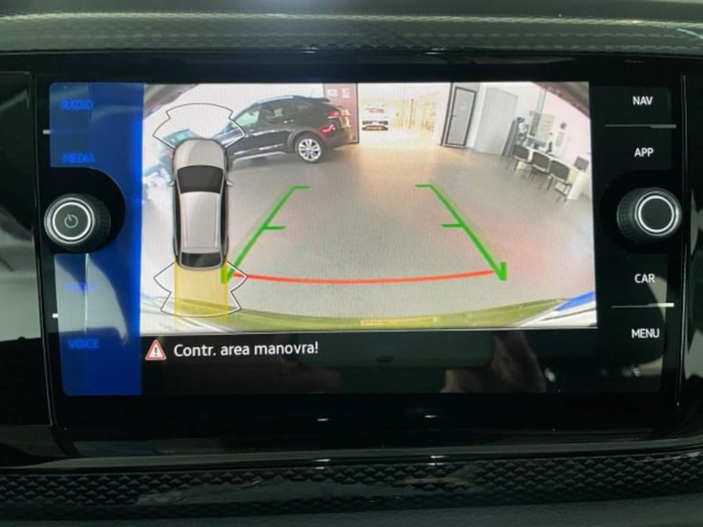 Volkswagen Taigo nuova a Cuneo (11)