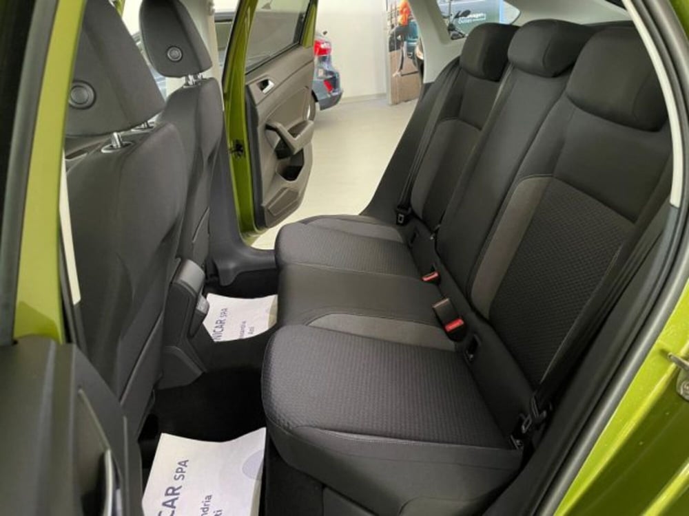 Volkswagen Taigo nuova a Cuneo (15)